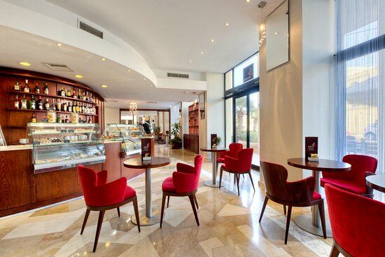 Cafe 24