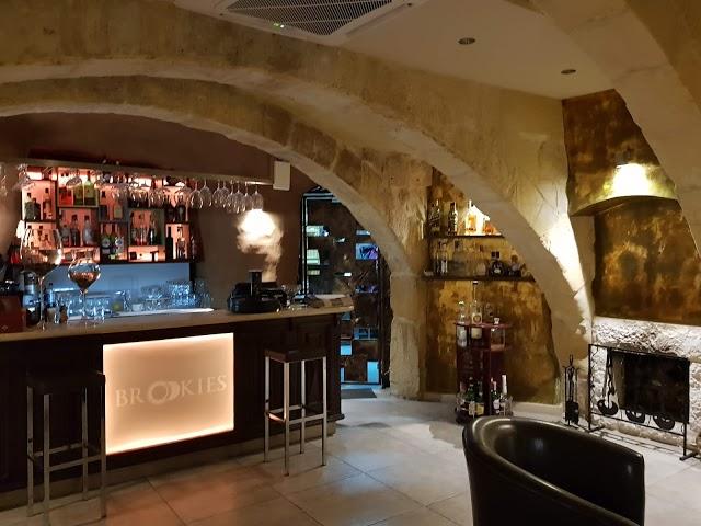 Brookies Restaurant & Music Bar Gozo
