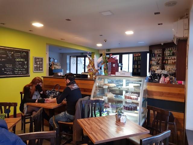 Xemxija Cafe Lounge