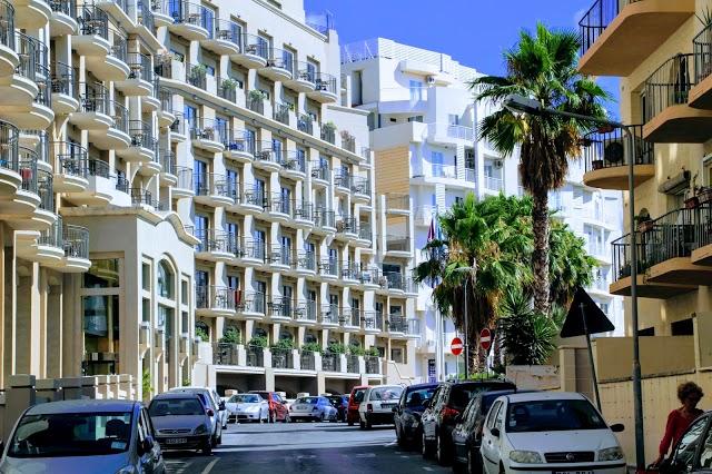 Le Meridien St Julians Hotel & Spa