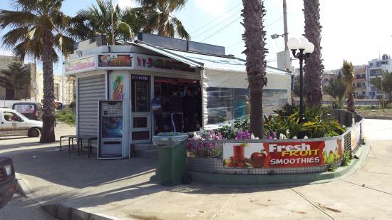 Ronnie's Bar and Restaurant