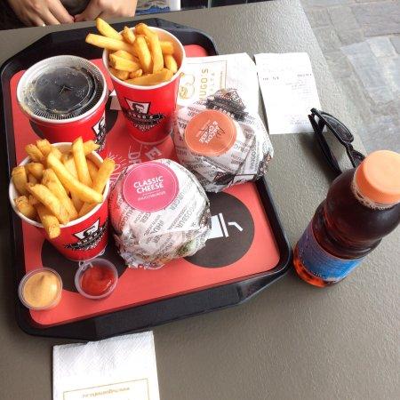 Hugo's Burger Bar