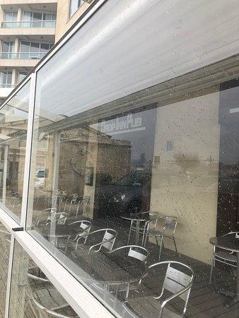 Drop Inn Cafeteria and Pub