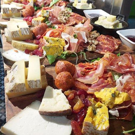 Cheese & Cuts