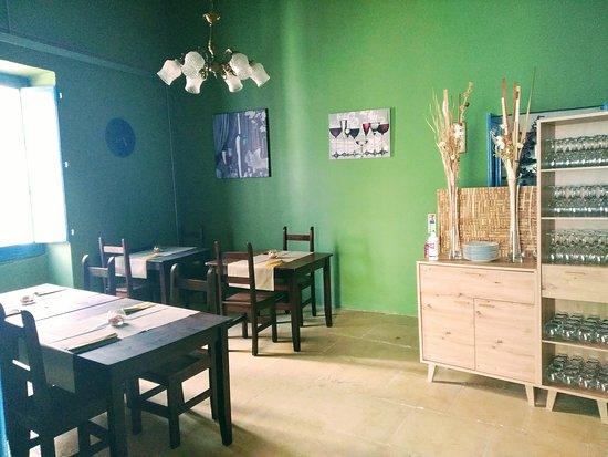Mennula Bistro