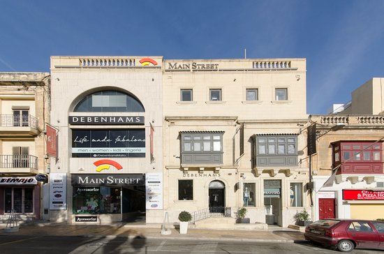 Main Street Shopping Complex