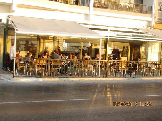 Vinnie's Restaurant Pizzeria & Take Away