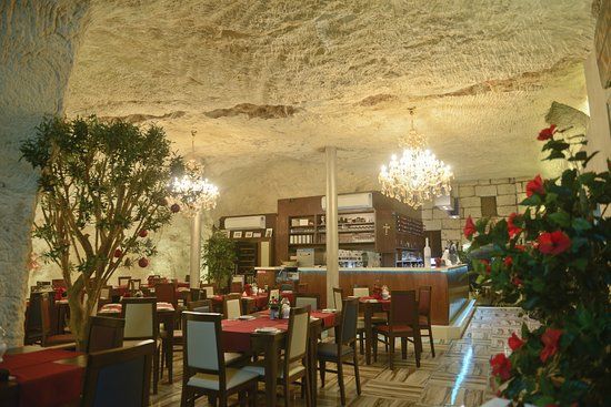 Churchill Restaurant